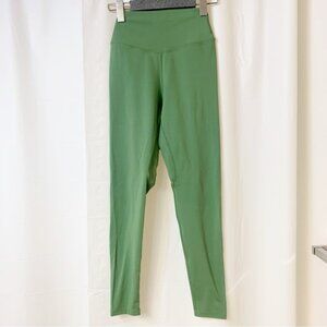 Balance Athletica Green Leggings Small